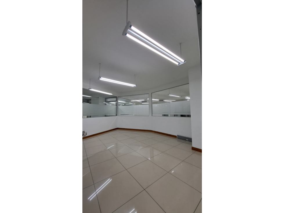 OFICINAS EN VENTA EDIFICIO CARVAJAL — foto 5