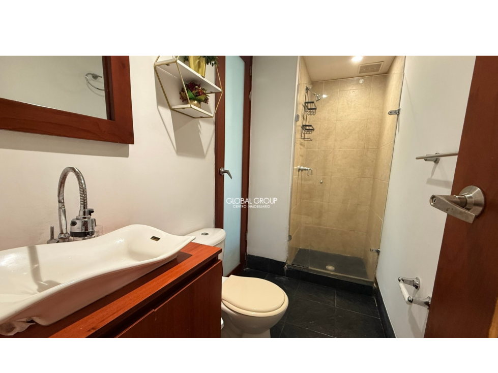 VENTA DE EDIFICIO DE APARTAMENTOS — foto 6