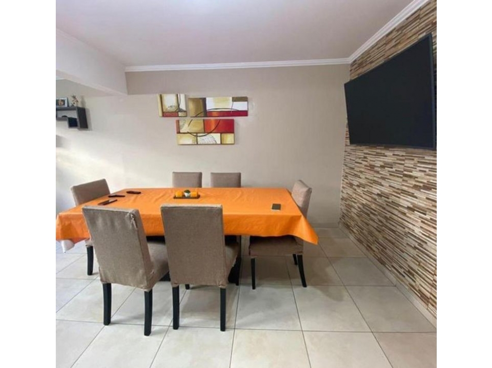 OPORTUNIDAD CASA EN MORON!! - 3