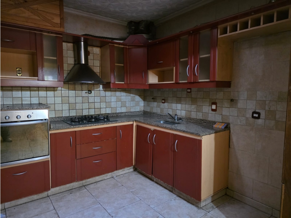 OPORTUNIDAD CASA EN ITUZAIGO NORTE!! - 4