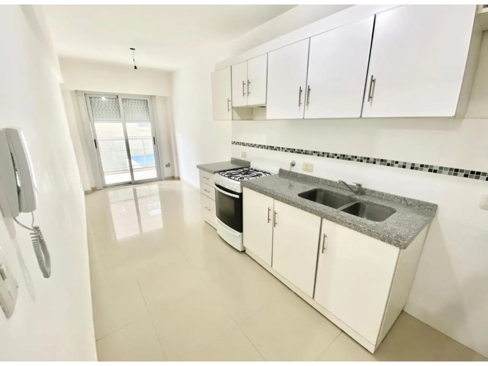 EXCELENTE DEPARTAMENTO EN CASTELAR SUR!!! - 5