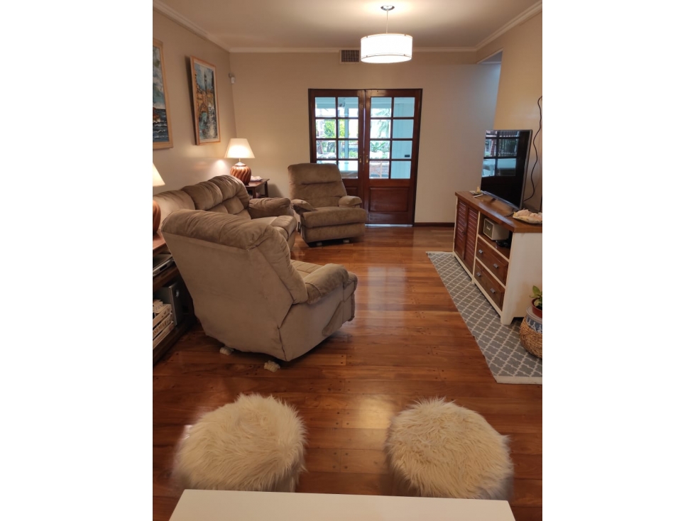 CASA EN VENTA EN RAMOS MEJIA SUR!! - 6