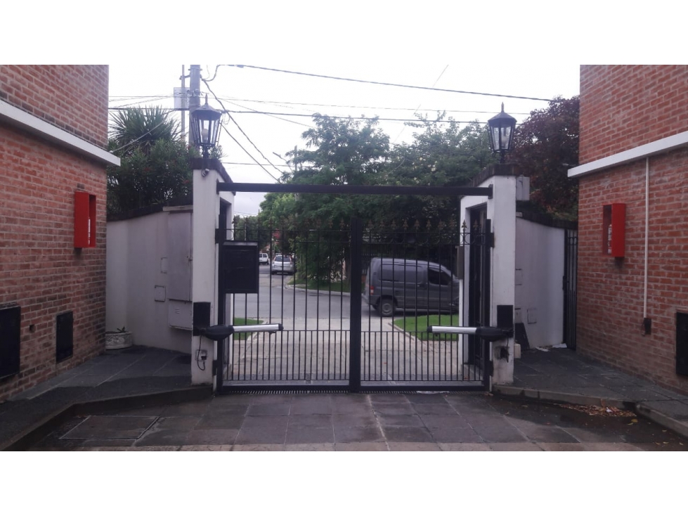 OPORTUNIDAD DUPLEX EN MORON SUR!! - 2