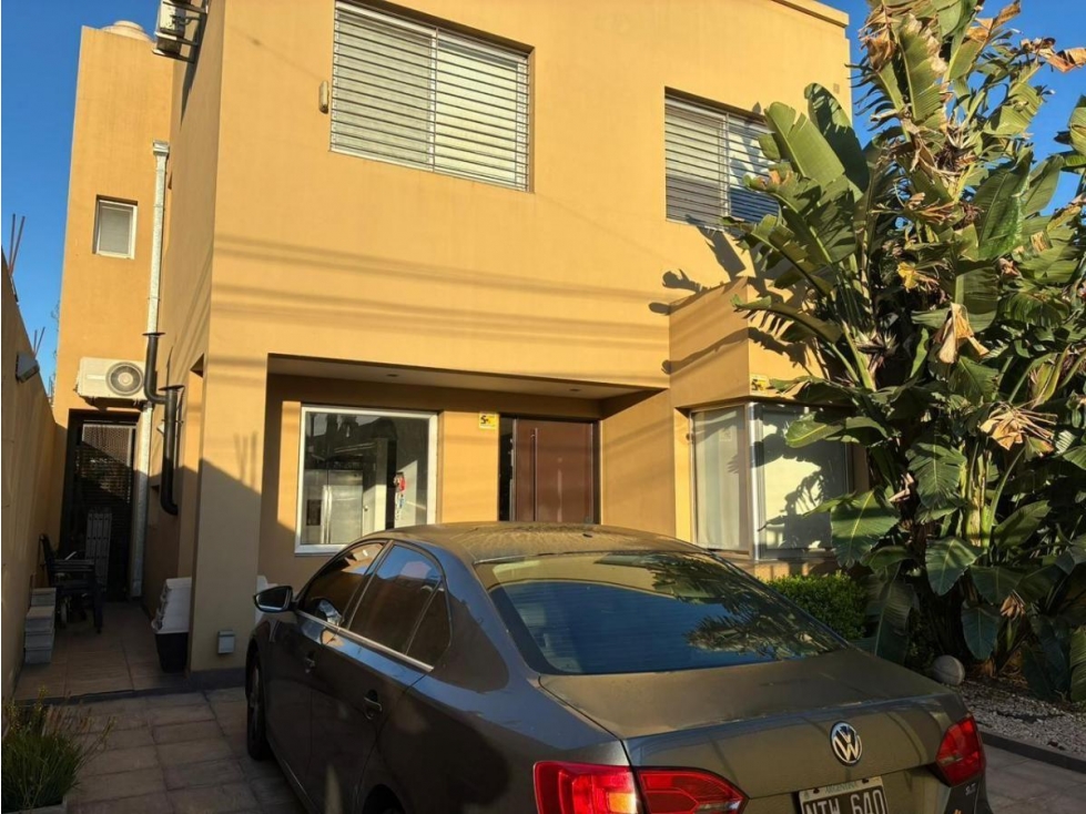 OPORTUNIDAD CASA EN ITUZAIGO NORTE!! - 2