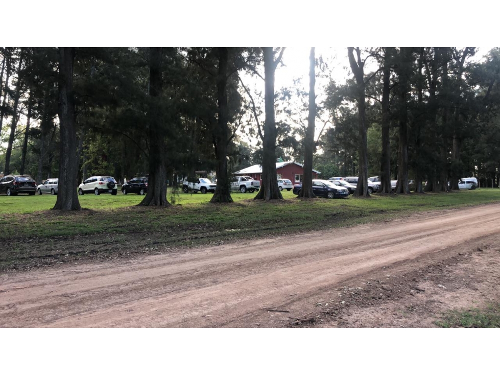 VILLA DE CAMPO, GENERAL RODRIGUEZ, OPORTUNIDAD!!!! - 2
