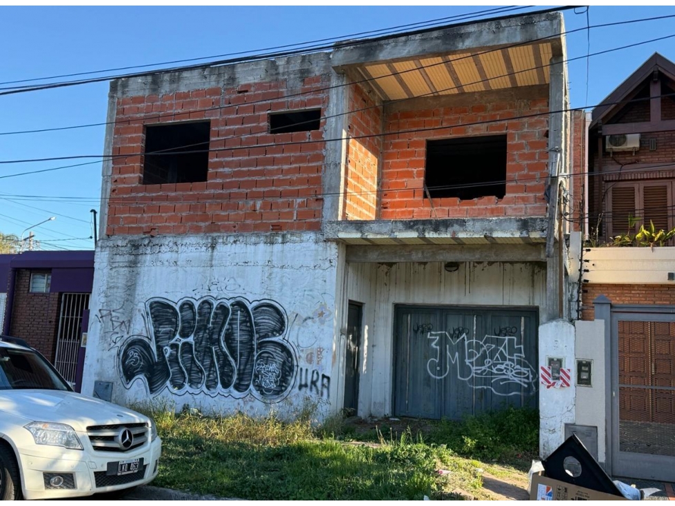 OPORTUNIDAD CASA EN CASTELAR NORTE!! — foto 3