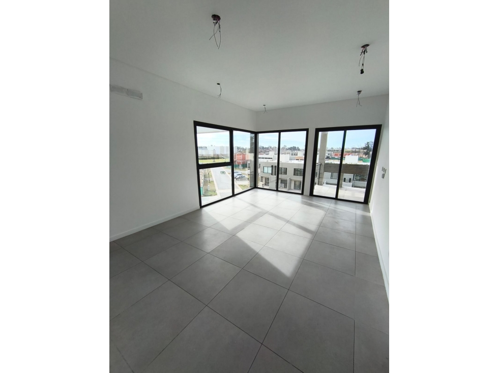 DEPARTAMENTO EN ALQUILER EN MARIA DEL BUEN AYRE — foto 4