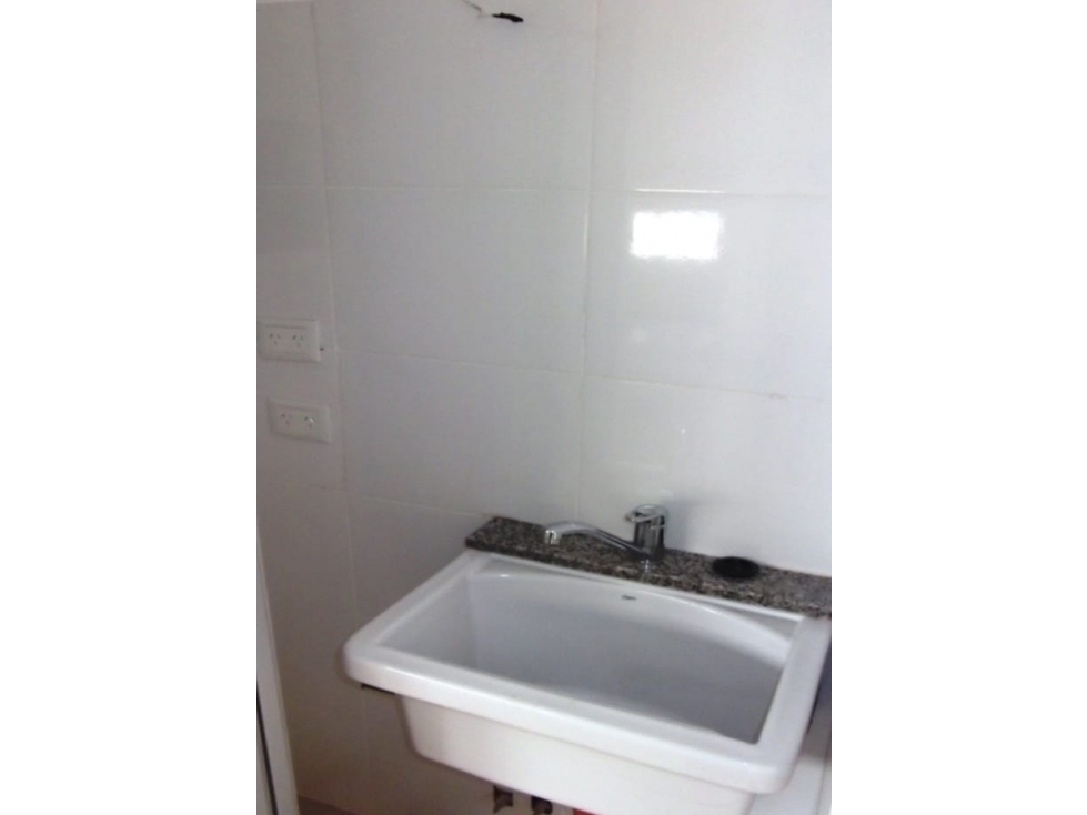 DEPARTAMENTO CASTELAR SUR!!! - 6