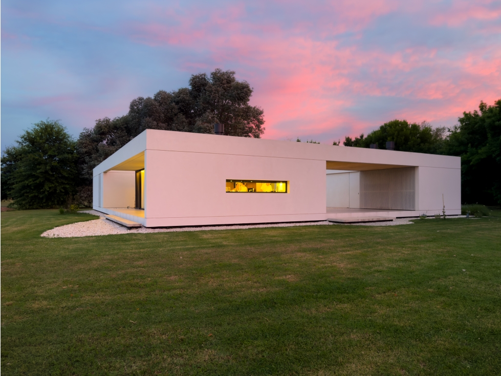 Moderna Casa en Venta Estancia Las Lilas Lujan — foto 2