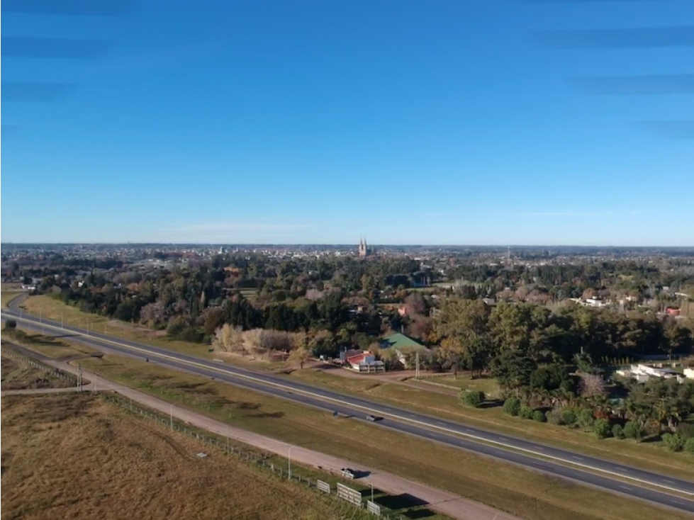 Lotes y Terrenos en Venta Barrio Cerrado Los Juncos — foto 3