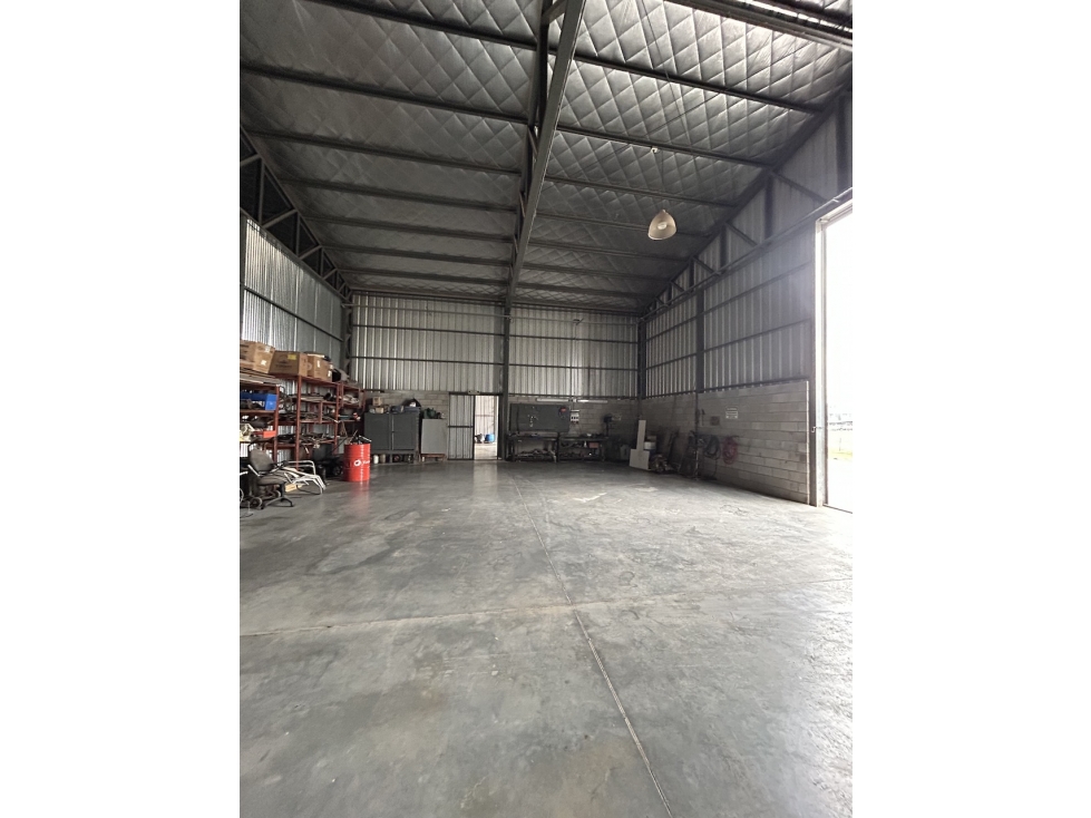 Alquiler Galpon desde 300 m2 en Zona Oeste - 3