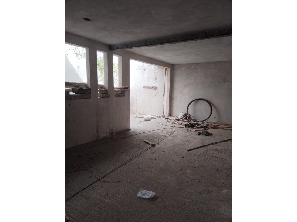 VENTA DE CASA EN OBRA GRIS EN ZONA RESIDENCIAL SFH - 2