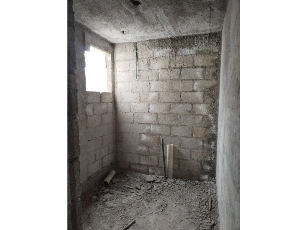 VENTA DE CASA EN OBRA GRIS EN ZONA RESIDENCIAL SFH - 6