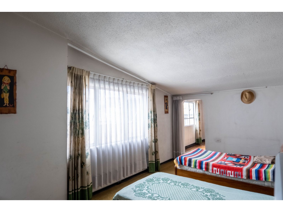 VENDO EXCELENTE PROPIEDAD PARA USO COMERCIAL — foto 3
