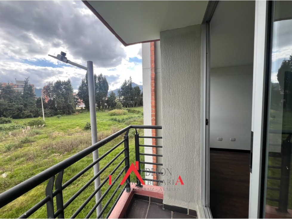 ARRIENDO APARTAMENTO EN CONJUNTO SAN SIMÓN LA QUINTA
