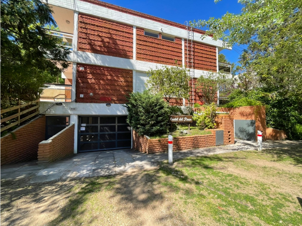 Venta y alquiler - Duplex con cochera cubierta. Zona Duplex!