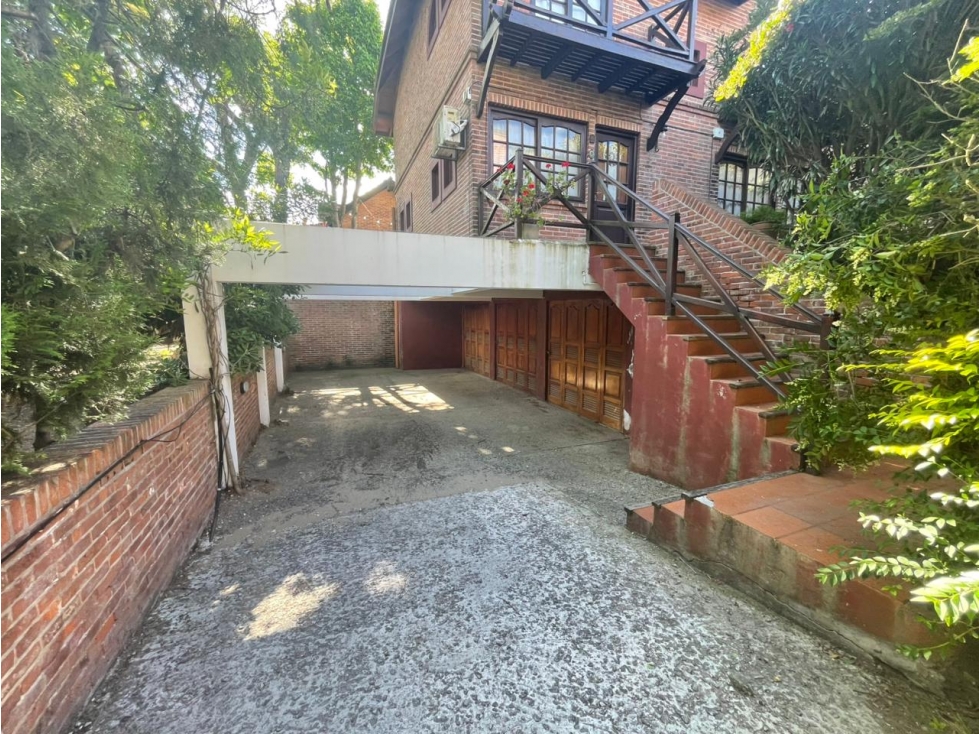 Alquiler - Duplex Av de Artes y Cazon . Pinamar Centro. - 5
