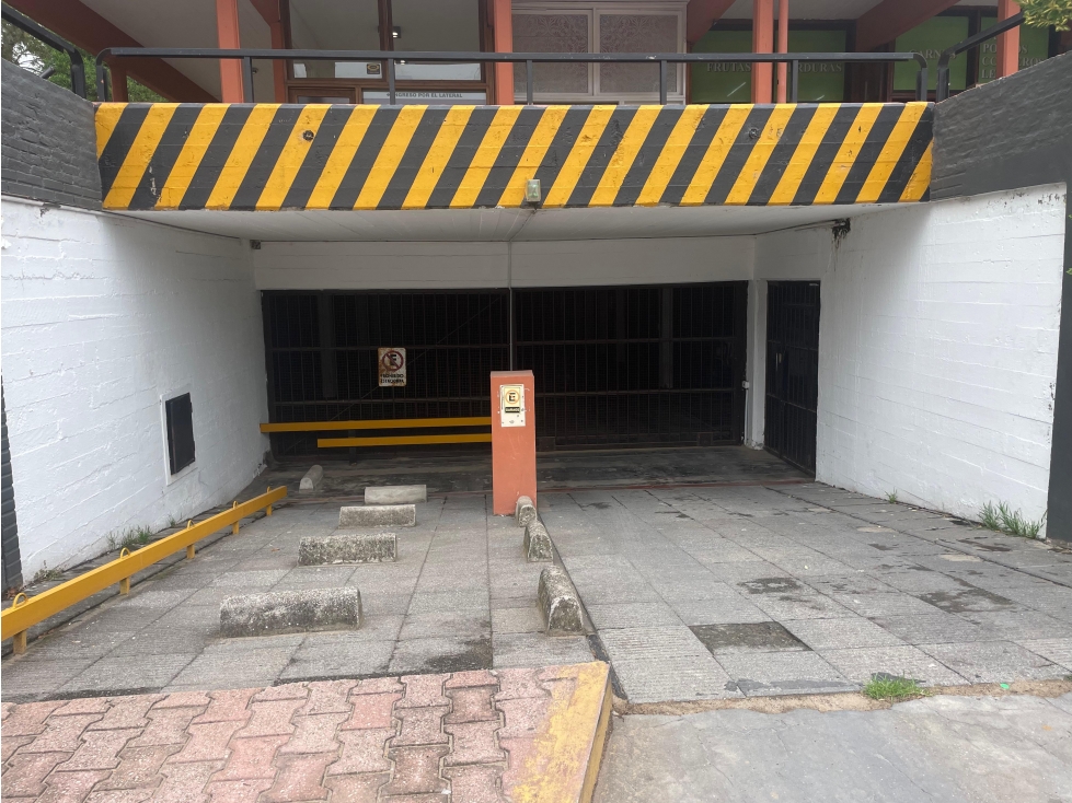 COCHERA EN VENTA CENTRO DE PINAMAR - 5