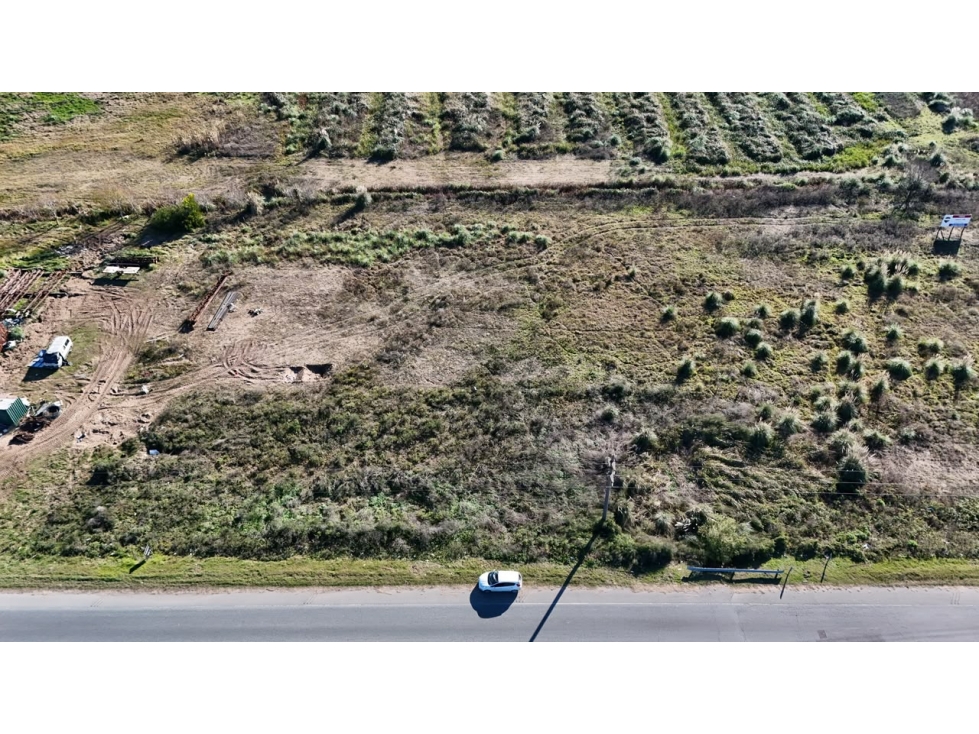 Vendo Lote Comercial de 4.065 m² - 3