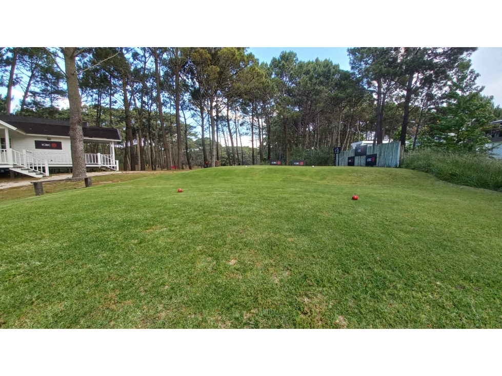 Lote en Venta Isla de Golf Carilo - 2