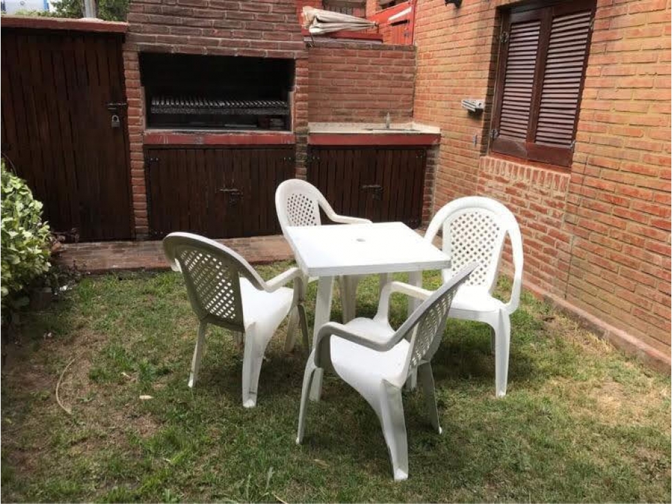Vendo Departamento 3 Ambientes con Jardín, Parrilla y Cochera — foto 6