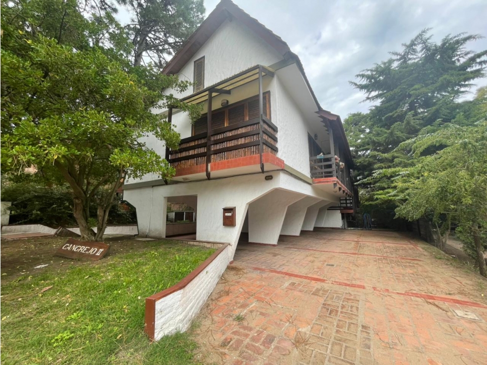 Oportunidad! Venta departamento 2 ambientes Pinamar Centro
