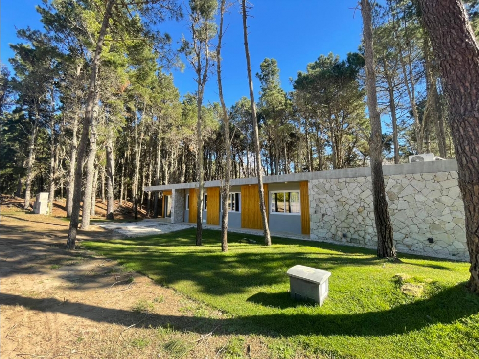 Casa en Venta en Villa Robles Barrio Serena | 3 Dormitorios | Pileta — foto 2