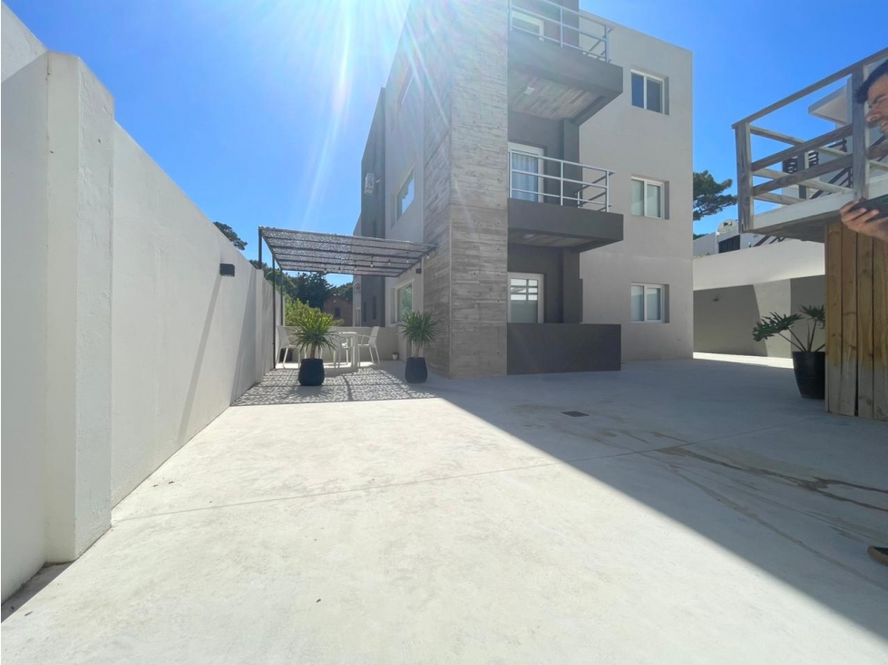 Venta departamento 2 ambientes a estrenar con patio y cochera cubierta — foto 6