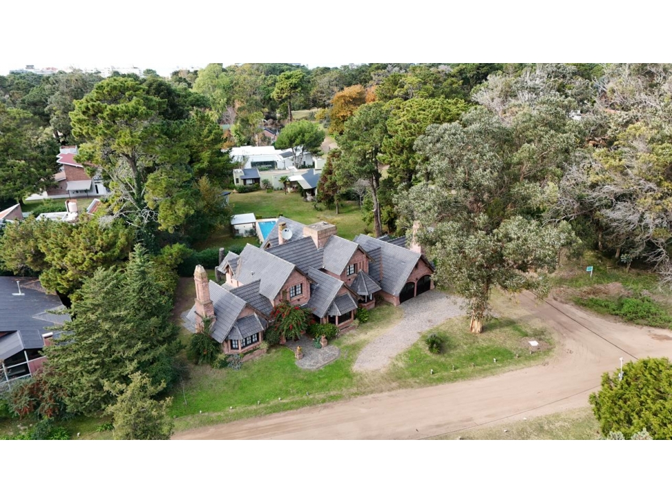 Venta - Oportunidad - Chalet Pinamar Norte! Retasado! - 2