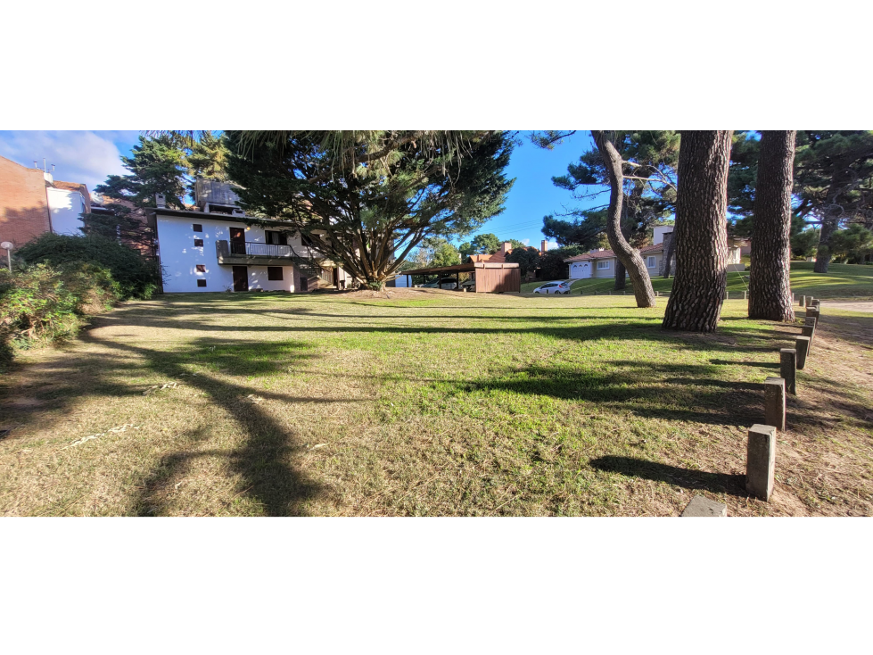 Venta Lote Multifamiliar Pinamar ZONA B5 con rentabilidad inmediata. - 2
