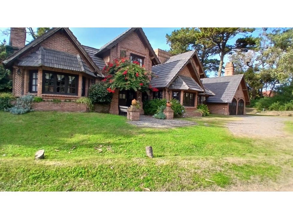 Venta - Oportunidad - Chalet Pinamar Norte! Retasado! - 1