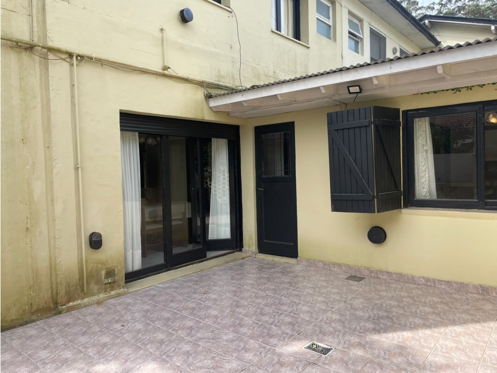 AMPLIO DUPLEX DE 5 AMBIENTES A METROS DE LA PLAYA — foto 5