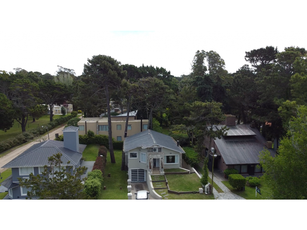 Venta Casa Pinamar Lasalle