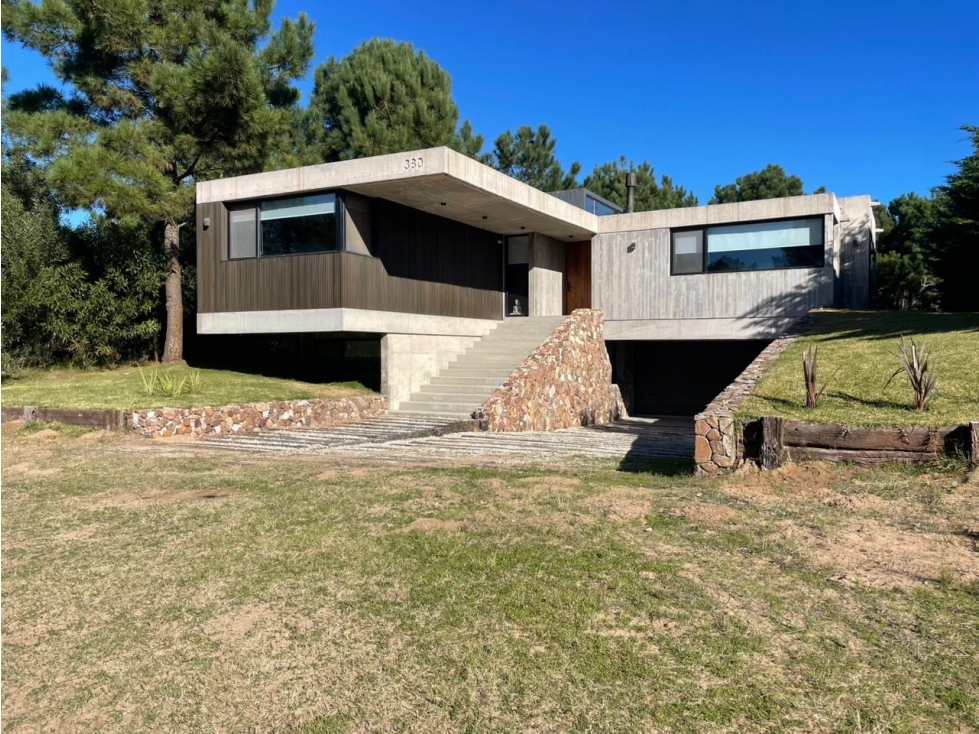 Exclusiva Casa de 5 Dormitorios con Fondo al Golf en Costa Esmeralda - 3