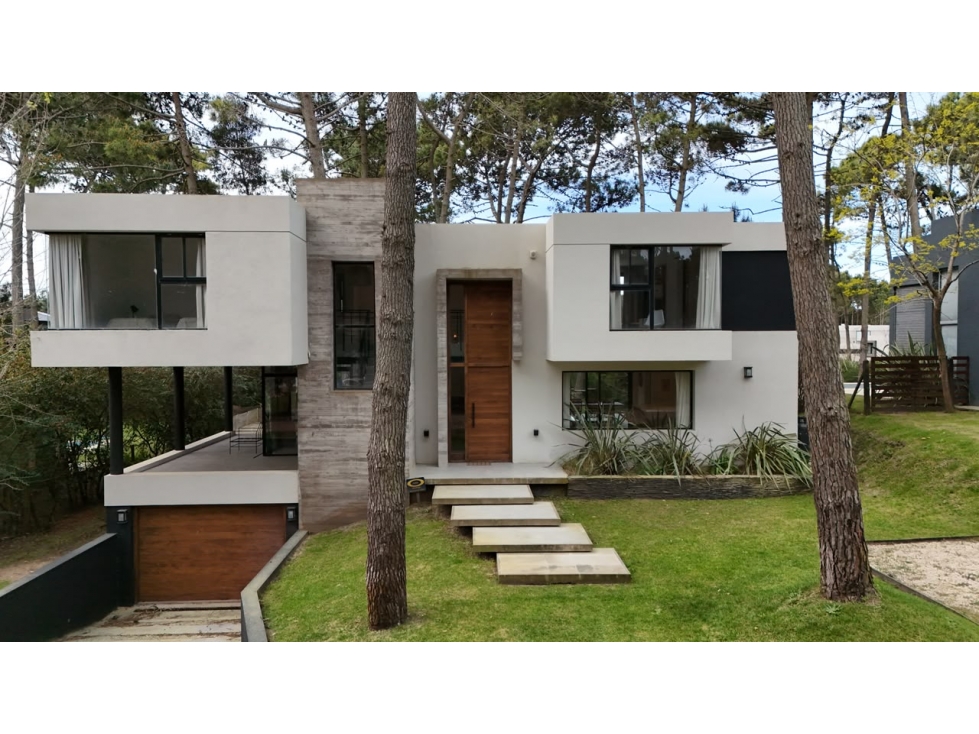 Venta Casa en Álamos Pinamar 4 Dormitorios — foto 2