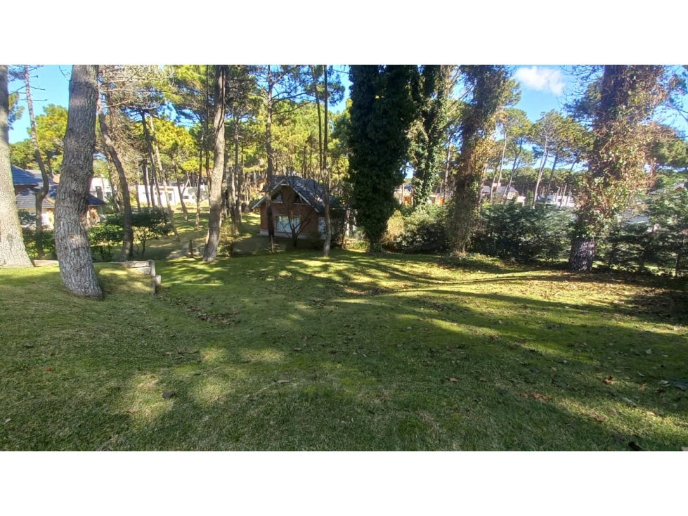 OPORTUNIDAD CASA DE 7 AMBIENTES EN PINAMAR NORTE . — foto 6