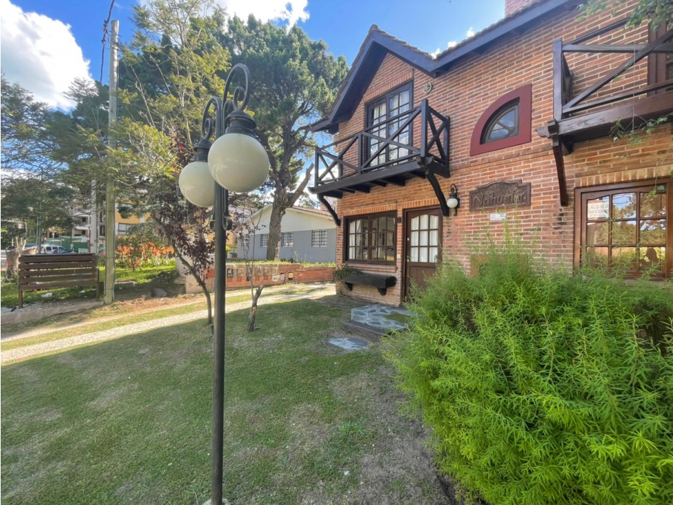 Alquiler - Duplex Av de Artes y Cazon . Pinamar Centro. - 1