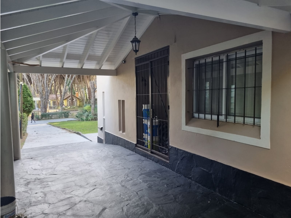 VENDO CASA EN ZONA GOLF Y BOSQUE 800 m² DE LOTE — foto 6
