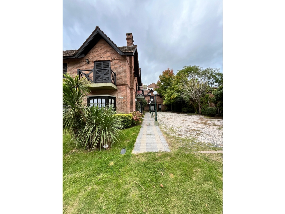 En Venta Dúplex 3 Ambientes Centro y Mar Con Cochera — foto 6