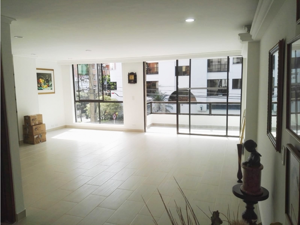 Venta Apartamento en Laureles 166m2 — foto 2