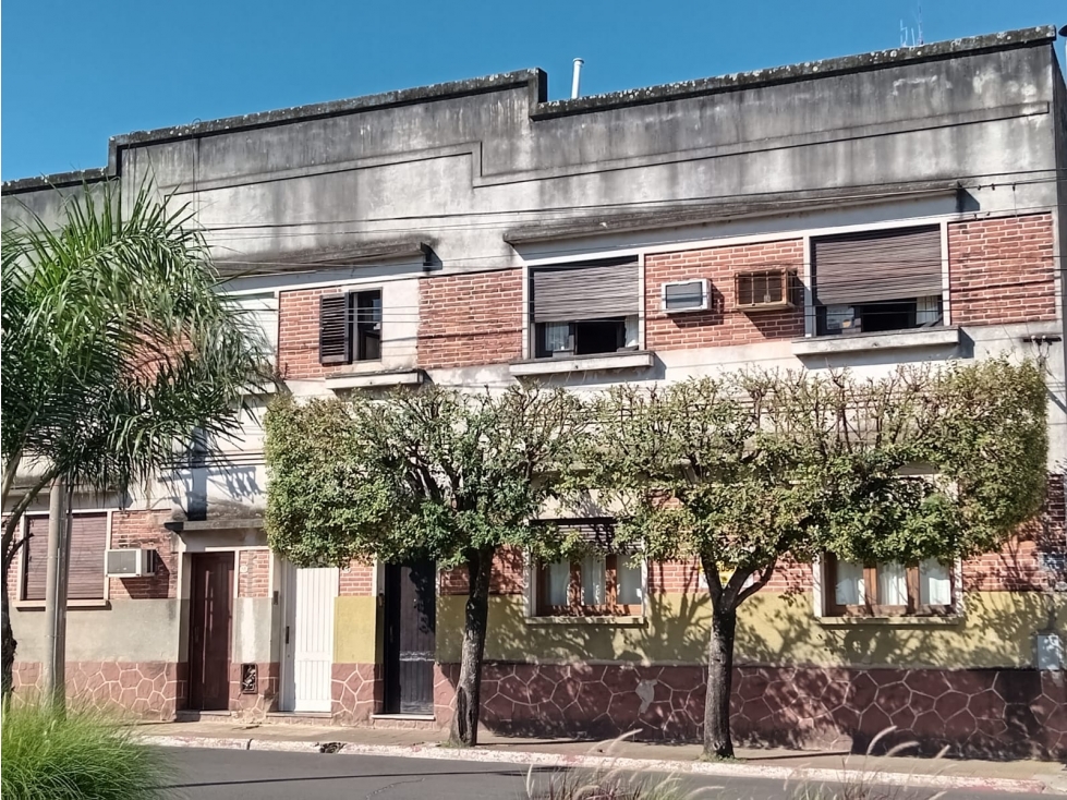 Casa de 3 dormitorios. Placido Martinez 820
