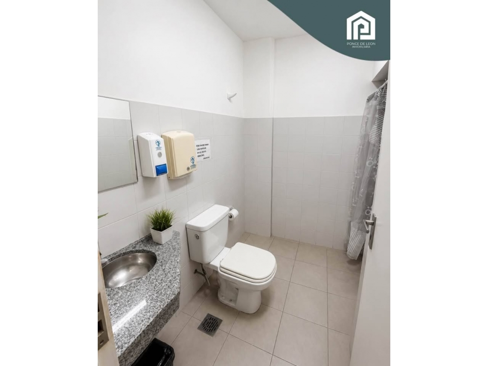 LOCAL COMERCIAL EN ALQUILER - 500 m² - AV. 3 DE ABRIL 1155 - 4