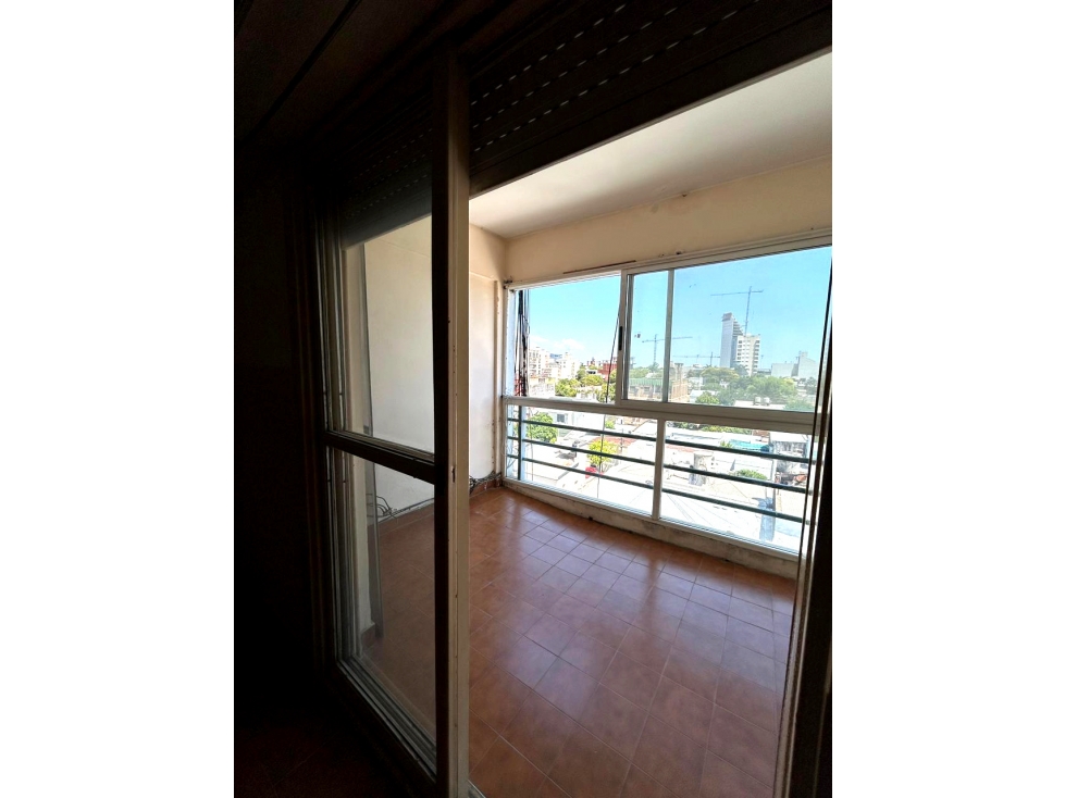 Departamento 3 Dormitorios con balcón y cochera en zona Cambá Cuá - 5