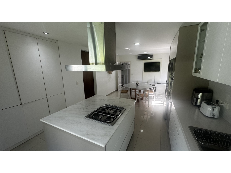 Venta de Casa en barrio privado Las Lomas, Haras Santa Maria. Escobar - 2