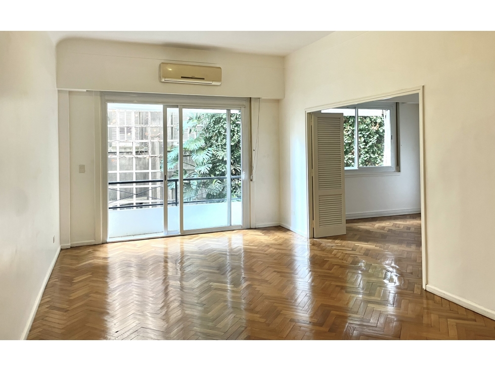 Semipiso 4 Ambientes C/dependencia y Cochera - Retiro Plaza San Martin - 2