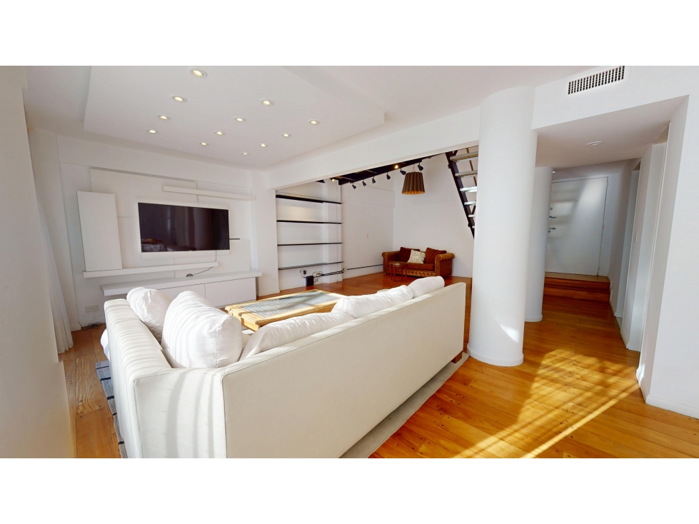 Departamento disponible en Alquiler en Las Cañitas c/cochera Amoblado — foto 2