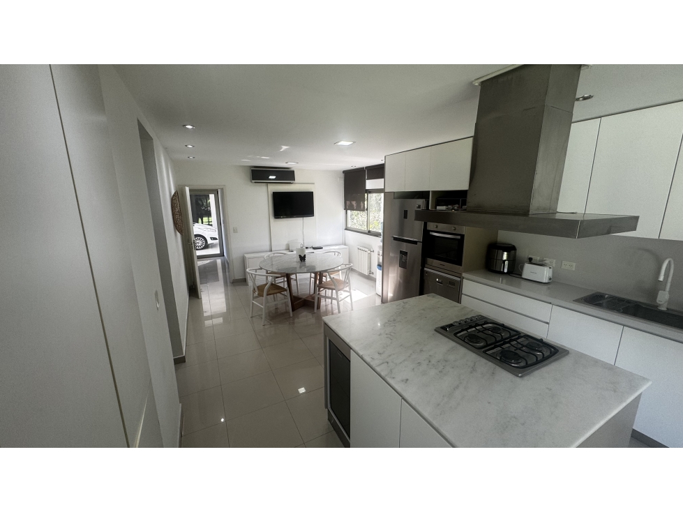 Venta de Casa en barrio privado Las Lomas, Haras Santa Maria. Escobar - 5