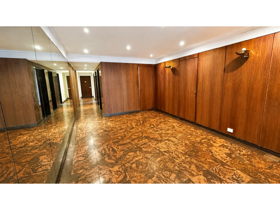 Alquiler Semipiso 4 Ambientes Patio Propio, Cochera Fija. Alto Palermo — foto 3