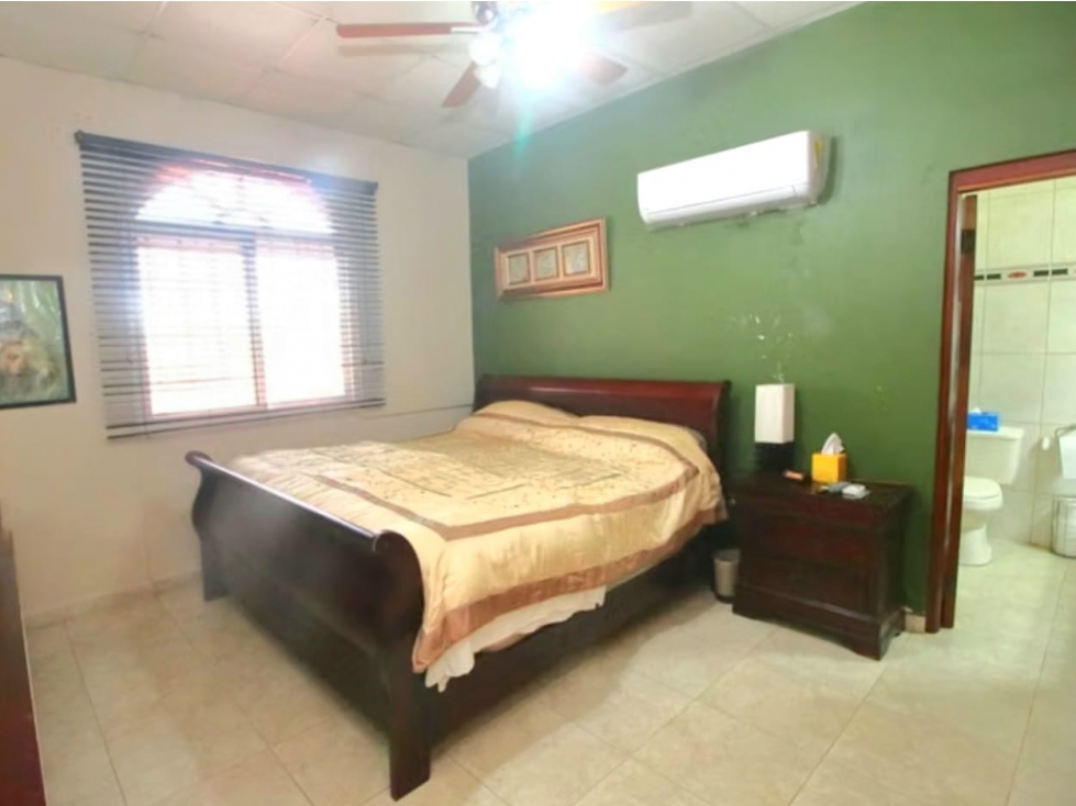 VENTA DE CASA REMODELADA EN BETHANIA CIUDAD DE PANAMÁ — foto 3