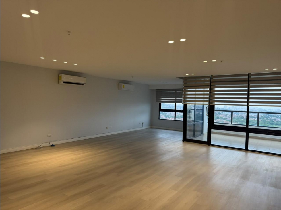 Se alquila apartamento en Costa del Este, Ph Parque del Mar II — foto 2